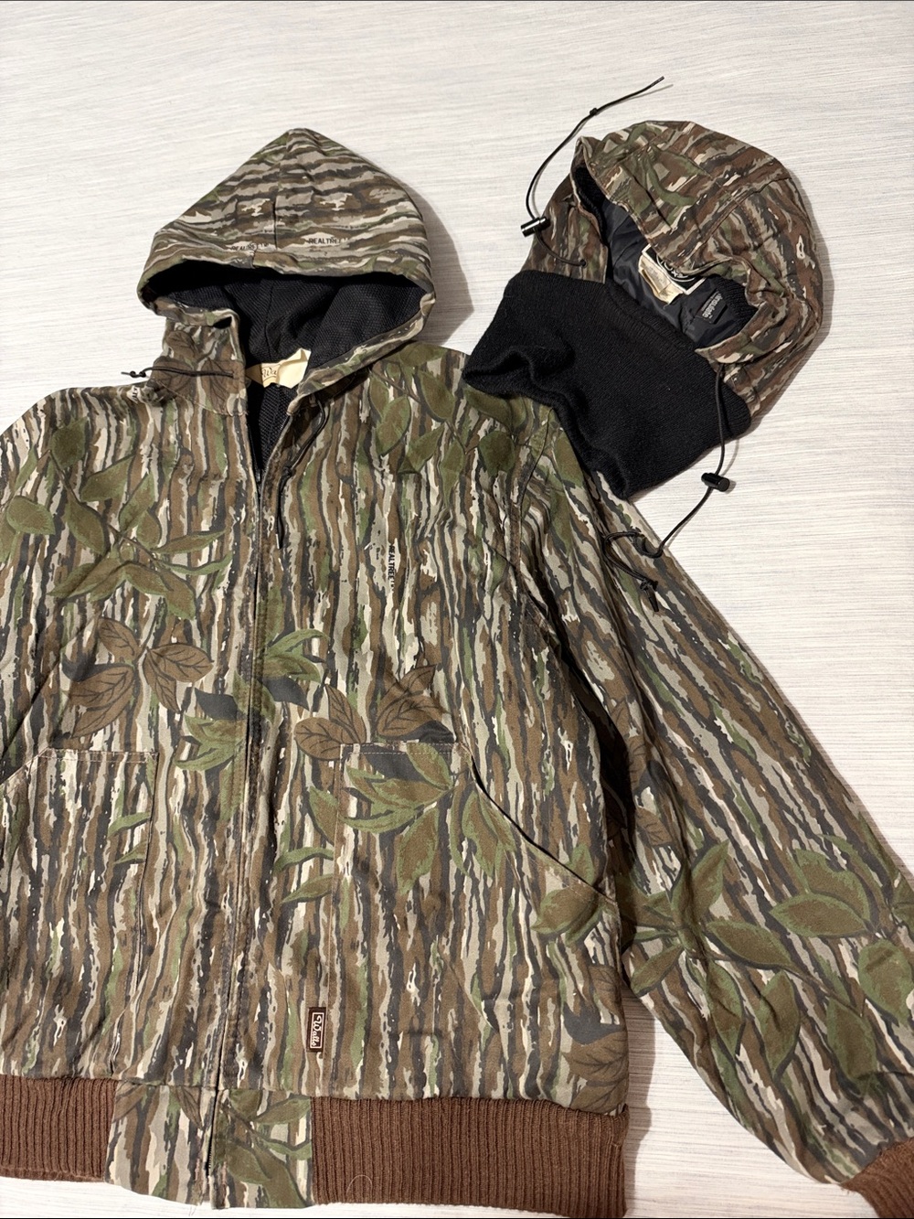 VTG 90s Walls Realtree Camouflage Hooded Workwear Jacket Bomber XL & Hat Combo